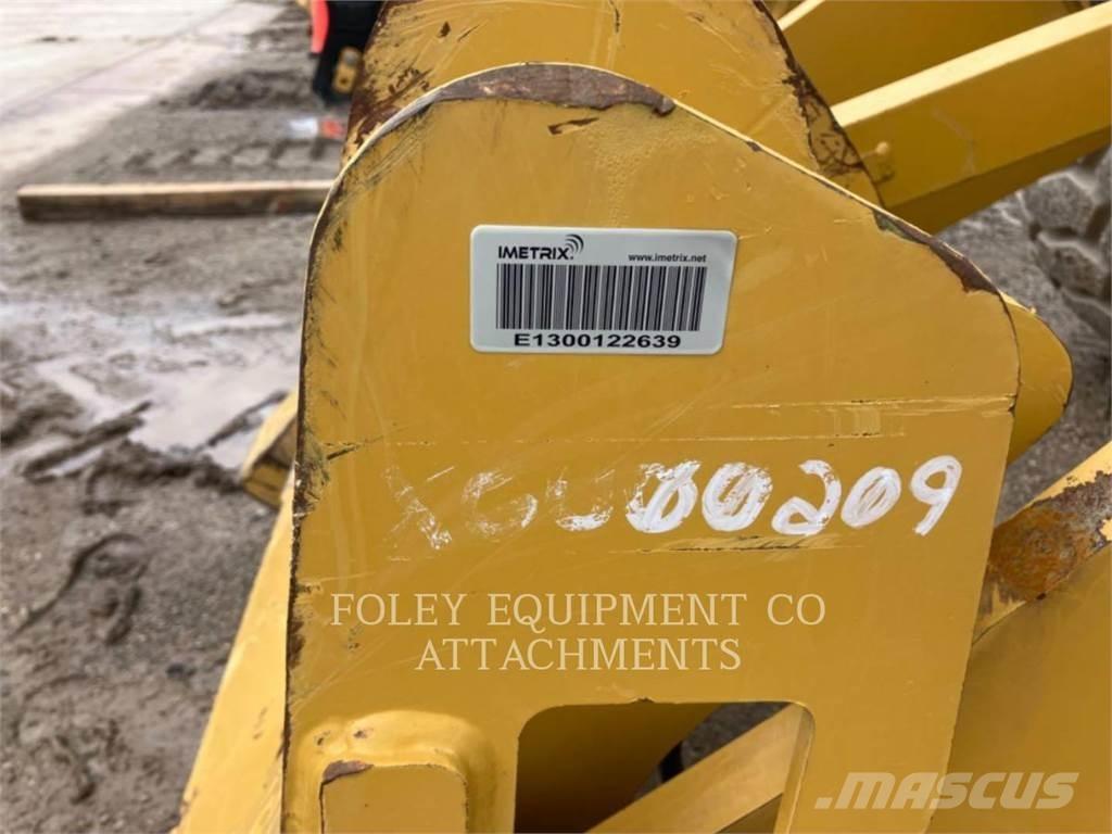 CAT QC938FXD Kolové nakladače