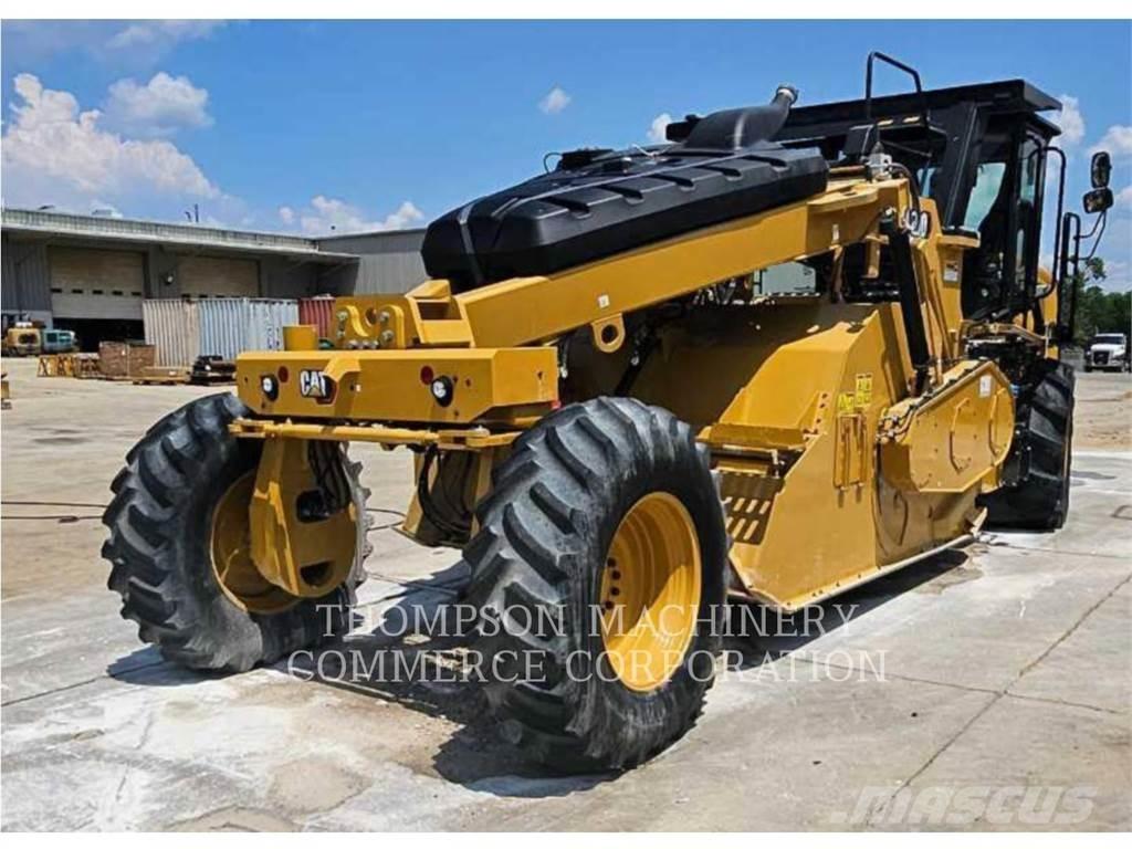 CAT RM400 Recyklátory asfaltu