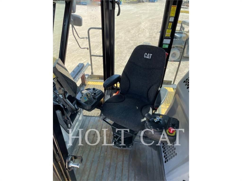 CAT RM400 CAB Recyklátory asfaltu