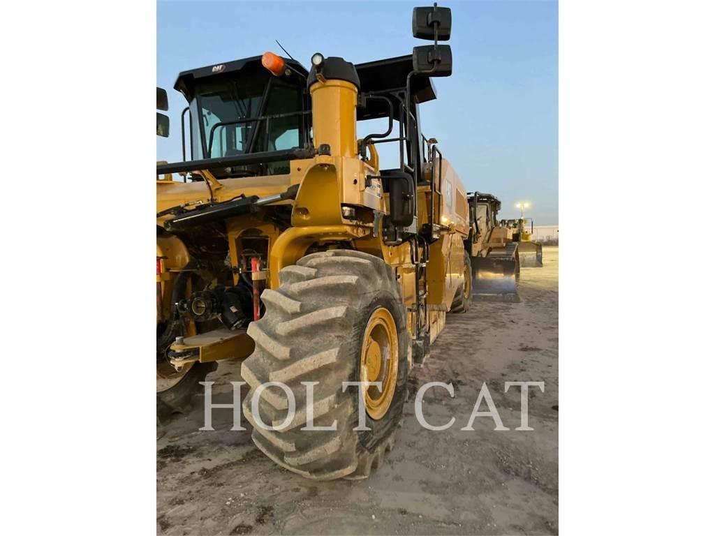 CAT RM800 CAB Recyklátory asfaltu