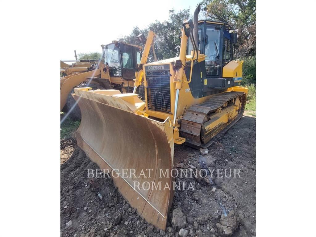 CAT TD-15M Pásové dozery