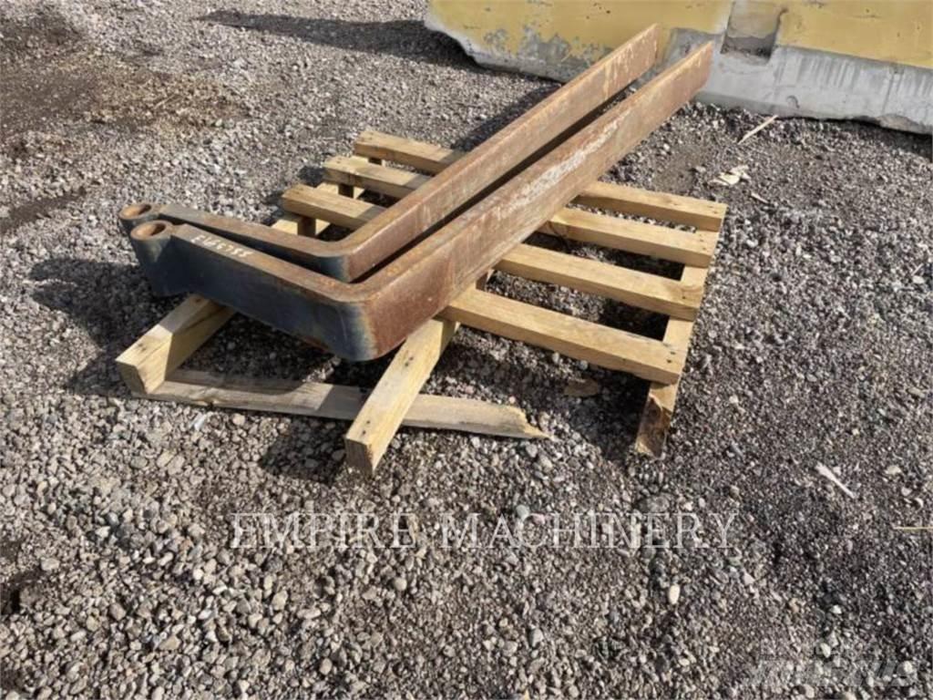 CAT TH-72TINE Vidlice