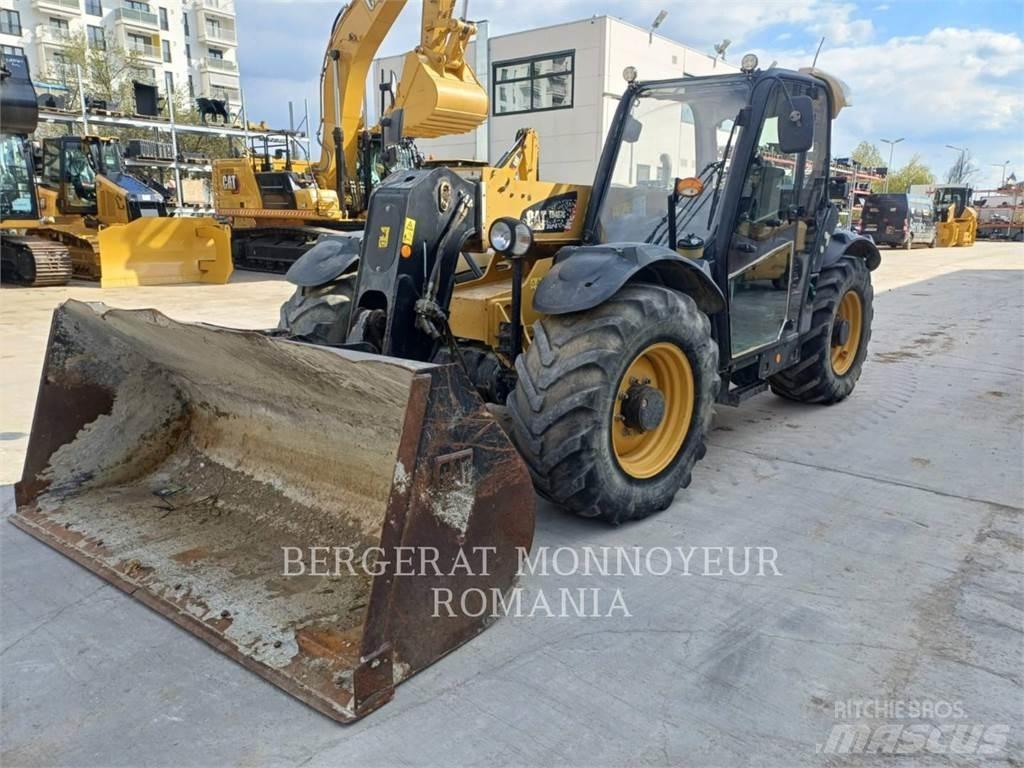 CAT TH407C Teleskopické manipulátory