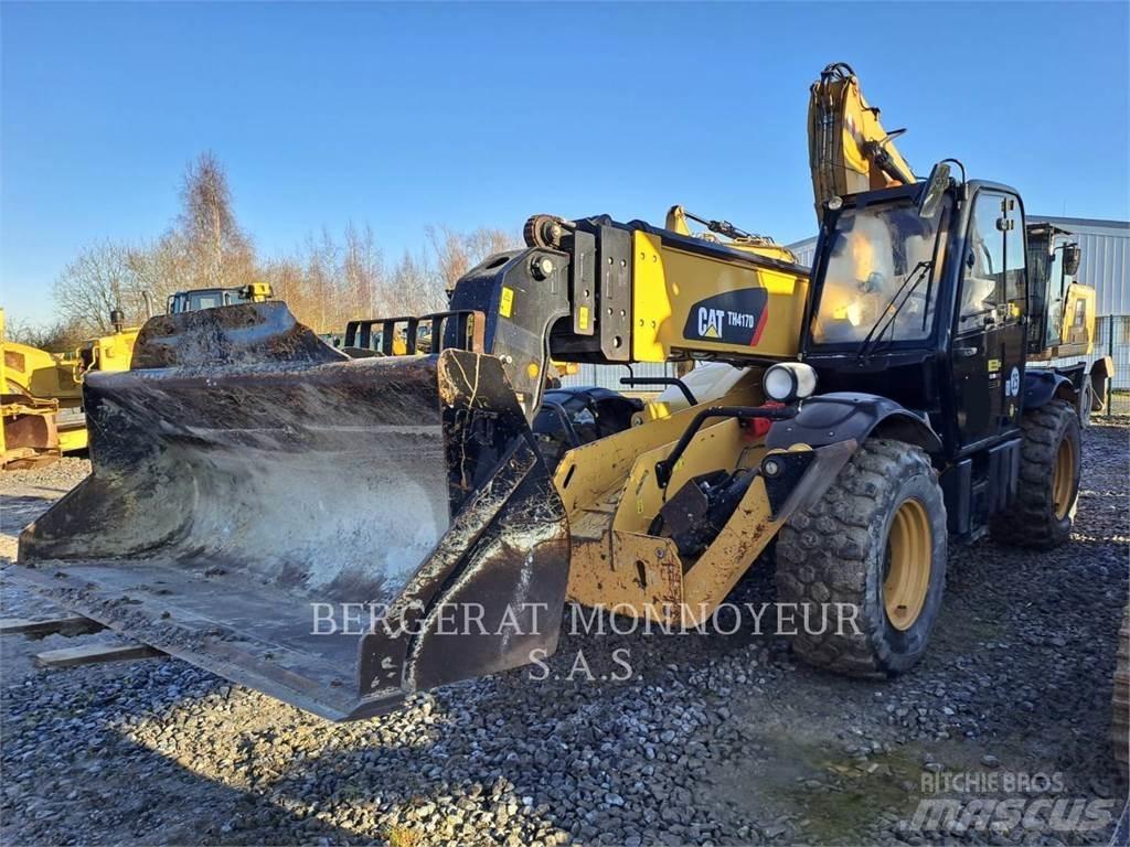 CAT TH417D Teleskopické manipulátory