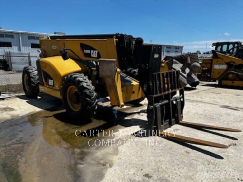 CAT TL1055D Teleskopické manipulátory