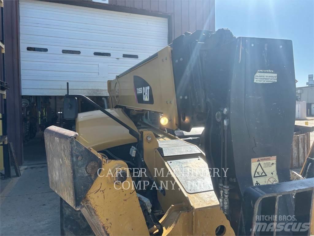 CAT TL1055D Teleskopické manipulátory