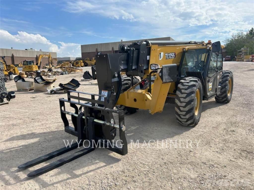 CAT TL1255 Teleskopické manipulátory
