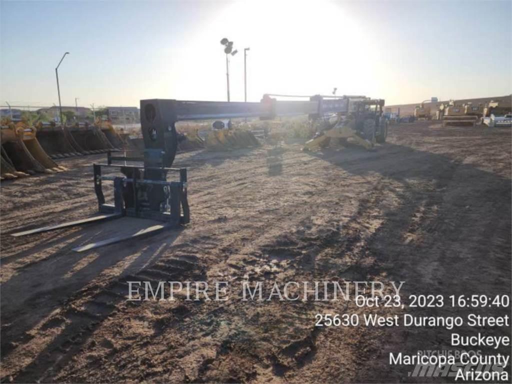 CAT TL1255D Teleskopické manipulátory