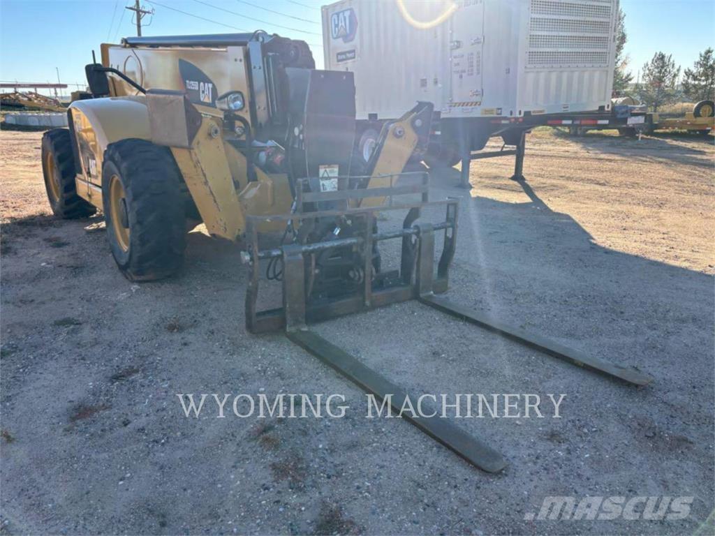 CAT TL1255D Teleskopické manipulátory