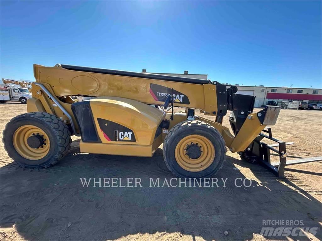 CAT TL1255D CB Teleskopické manipulátory