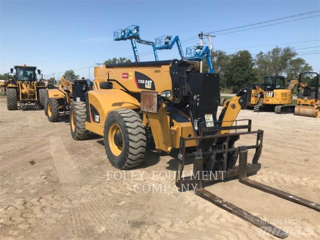 CAT TL1255DC Teleskopické manipulátory