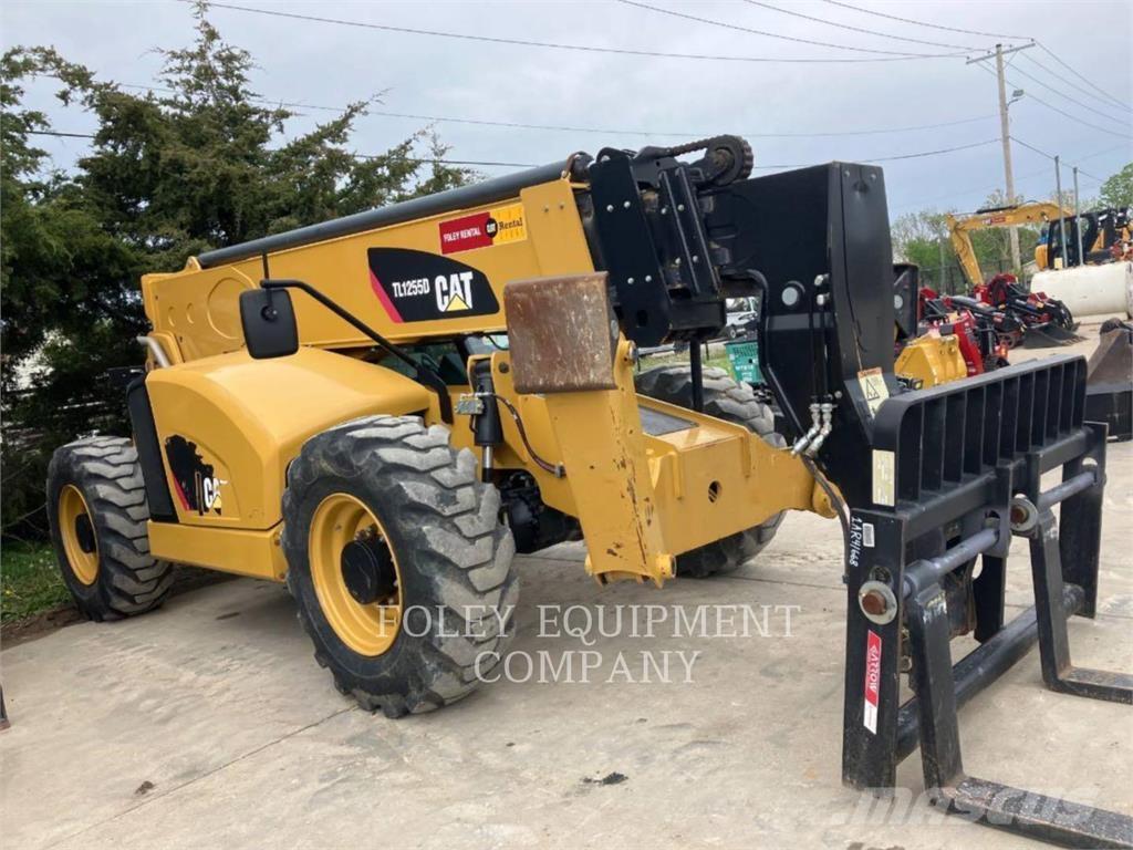 CAT TL1255DC Teleskopické manipulátory