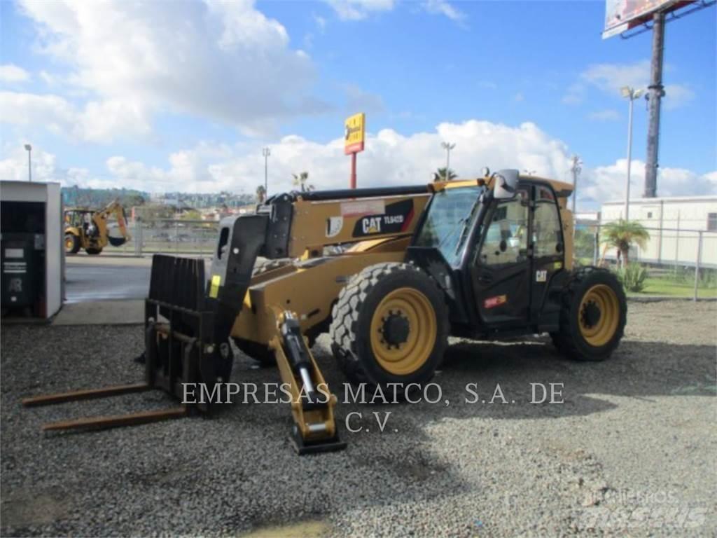 CAT TL642D Teleskopické manipulátory