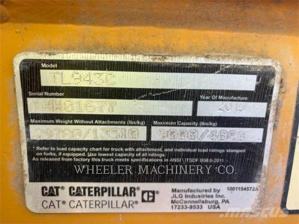 CAT TL943C CAB Teleskopické manipulátory