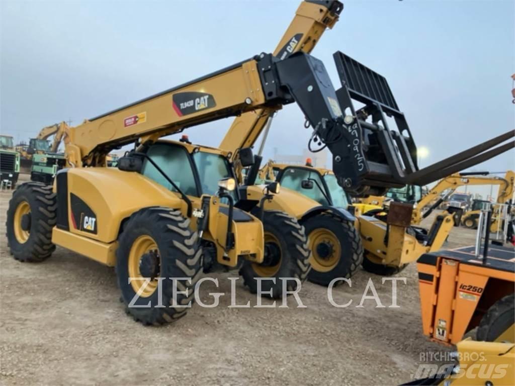 CAT TL943D Teleskopické manipulátory