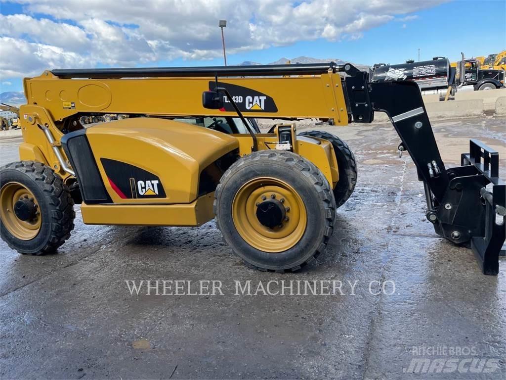 CAT TL943D CB Teleskopické manipulátory