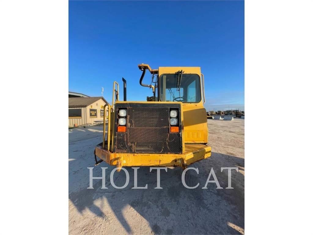 CAT W00 613C Skrejpry