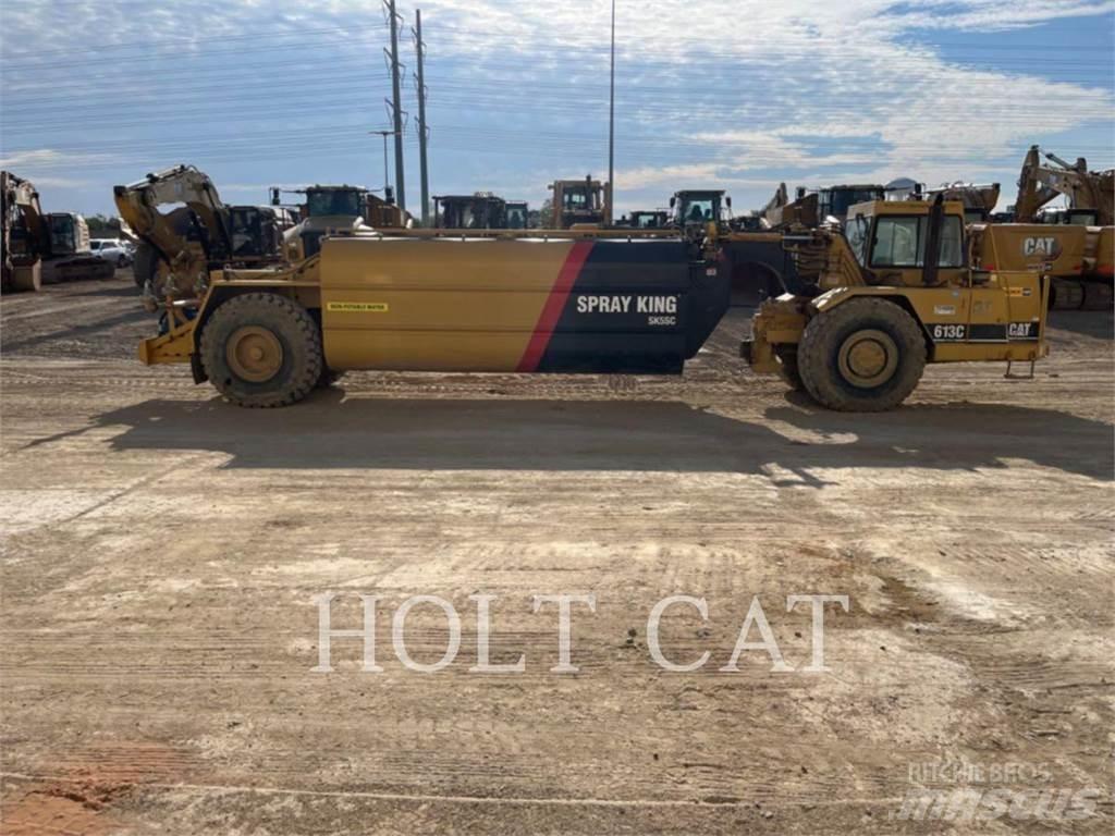 CAT W00 613C Skrejpry