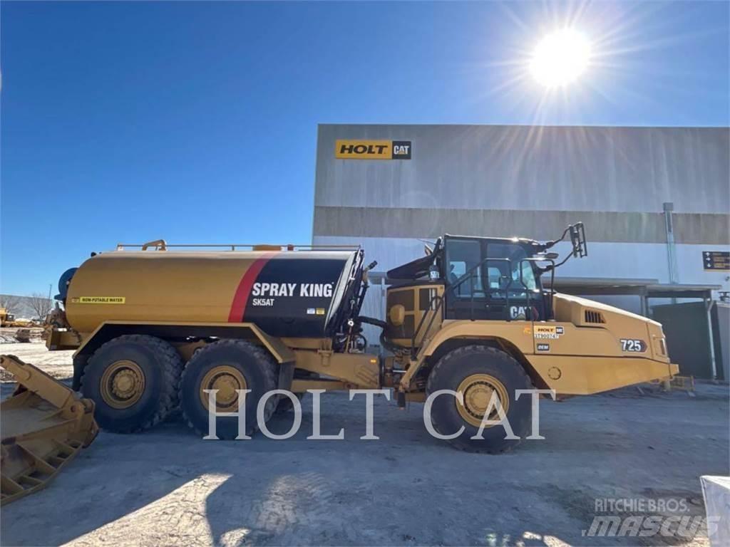 CAT W00 725 Cisternové vozy