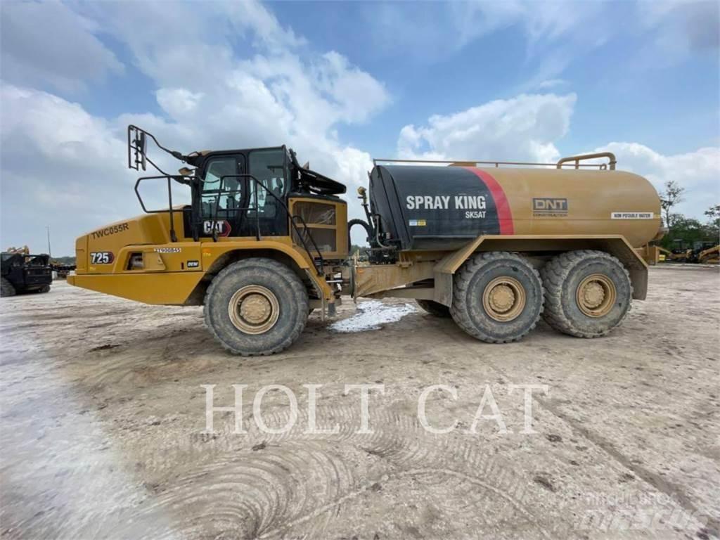 CAT W00 725 Cisternové vozy