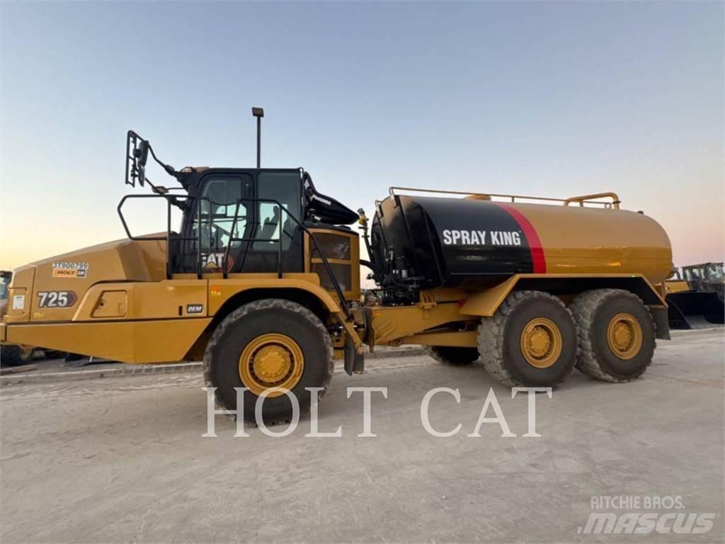 CAT W00 725 Cisternové vozy