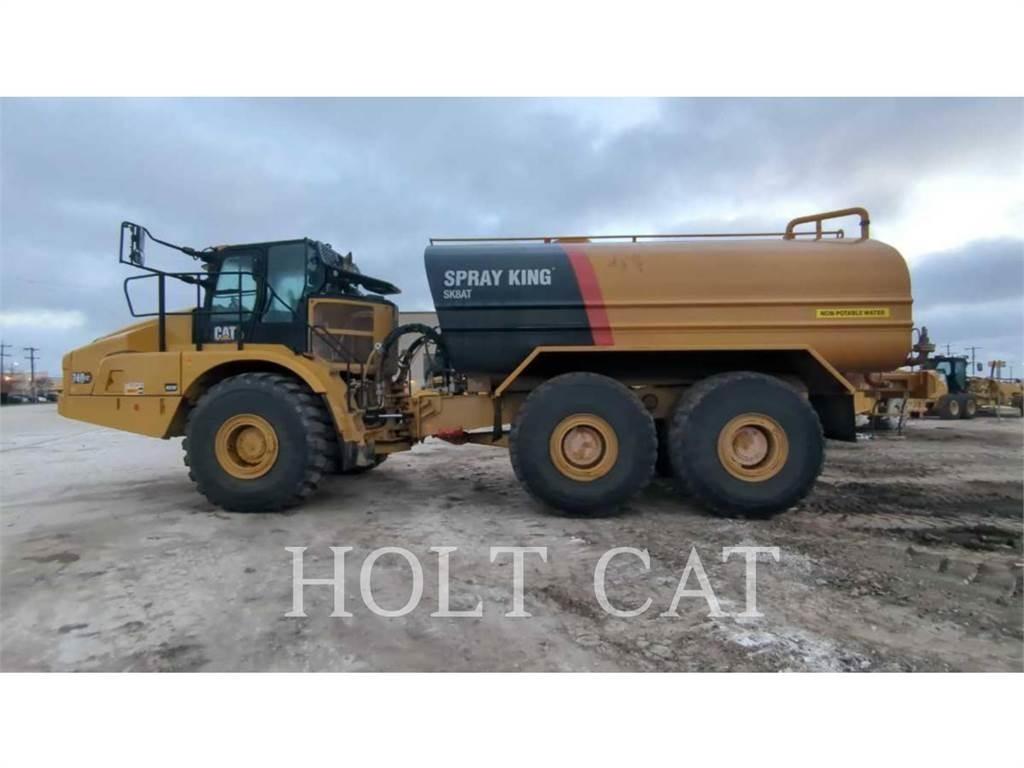 CAT W00 740 Cisternové vozy