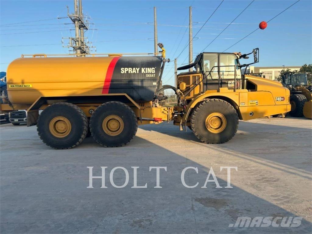 CAT W00 740GC Cisternové vozy