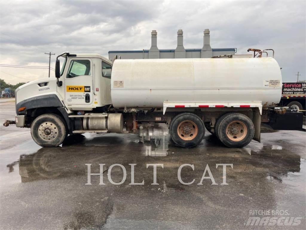 CAT WATER 4000 Cisternové vozy