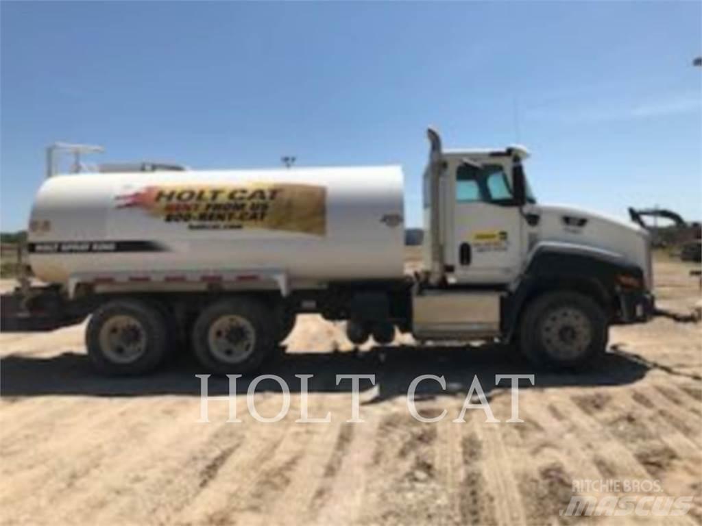 CAT WATER 4000 Cisternové vozy