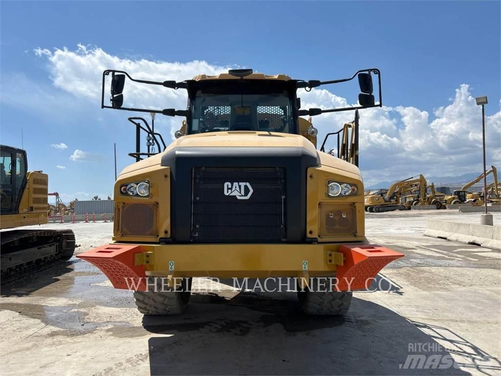 CAT WT 740 GC Cisternové vozy