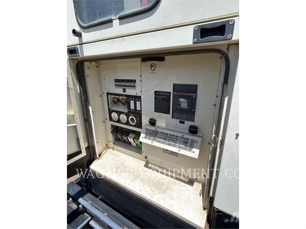 CAT XQ 200 Ostatní generátory