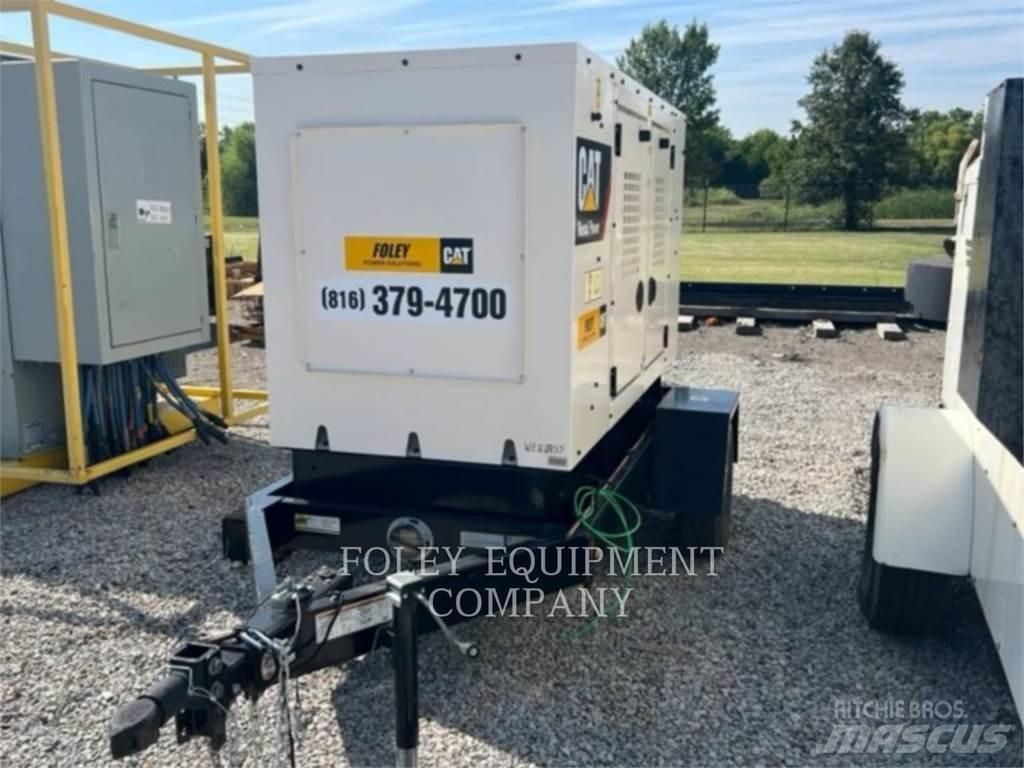 CAT XQ35KVA Ostatní generátory