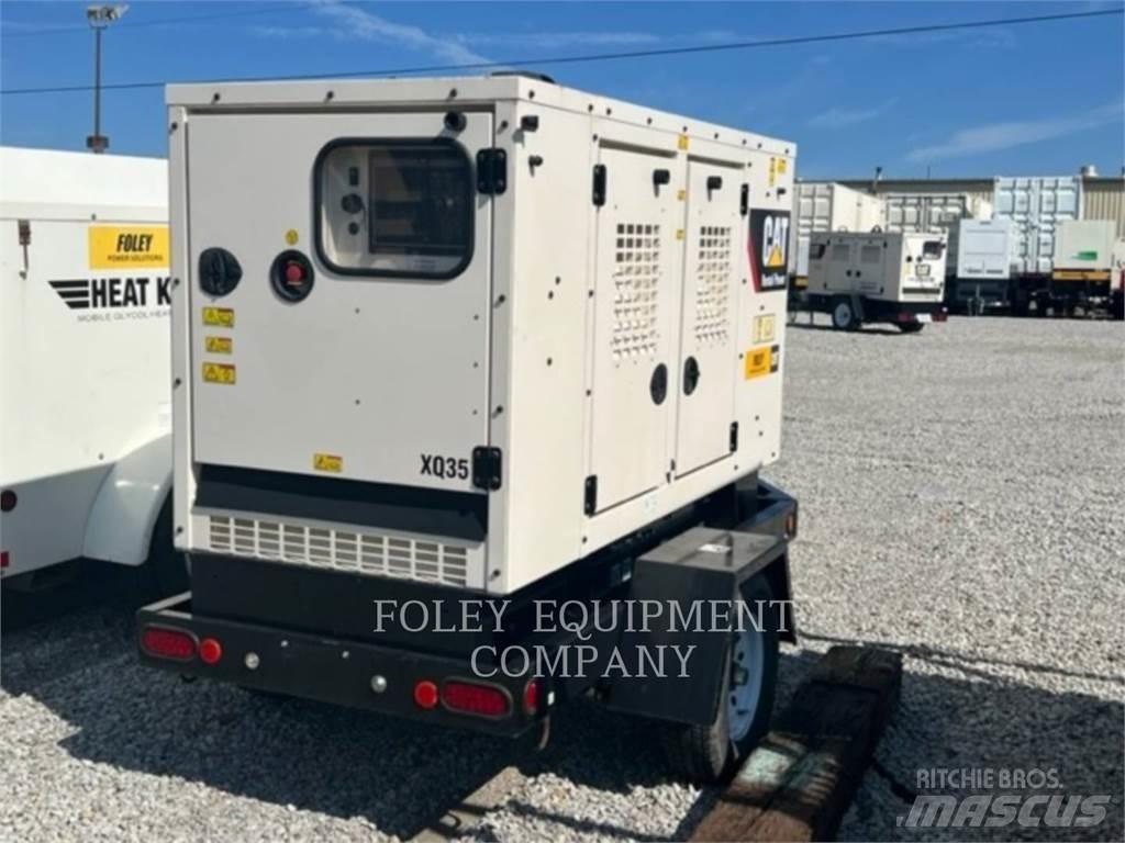 CAT XQ35KVA Ostatní generátory