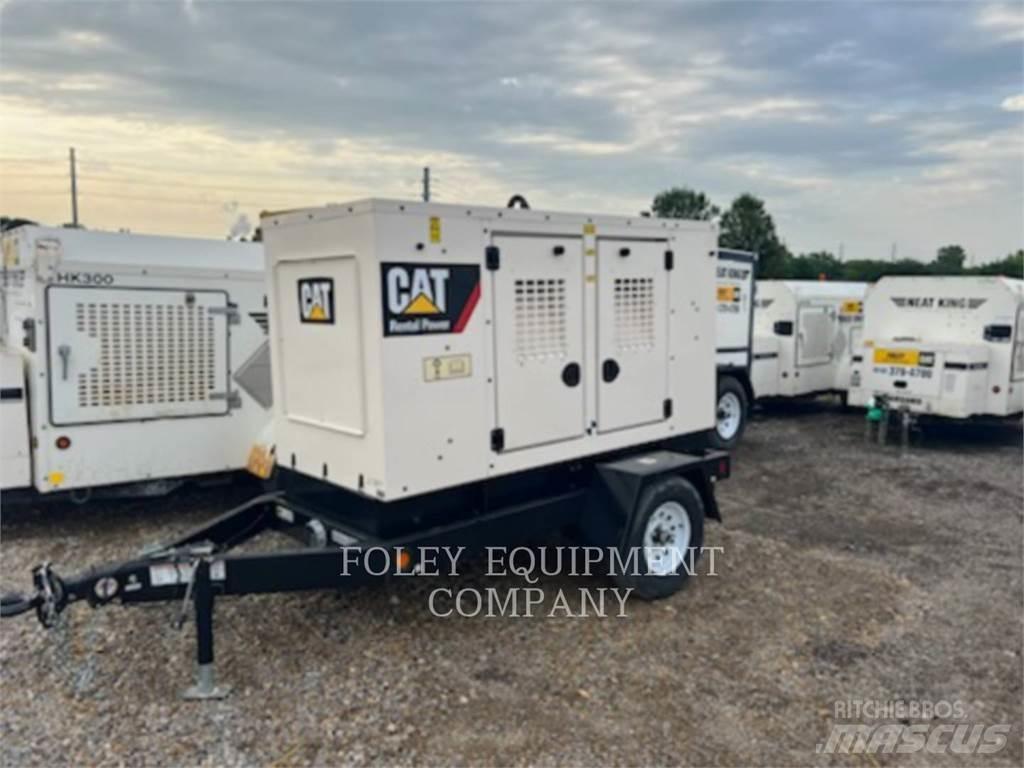 CAT XQ35KVA Ostatní generátory