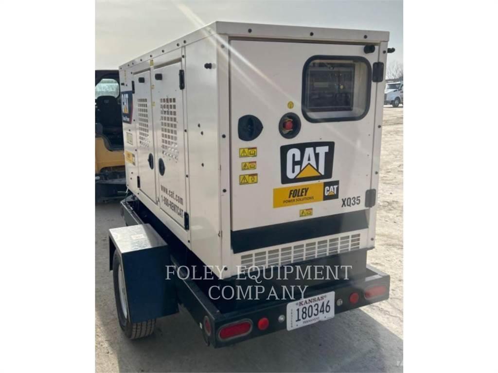 CAT XQ35KVA Ostatní generátory