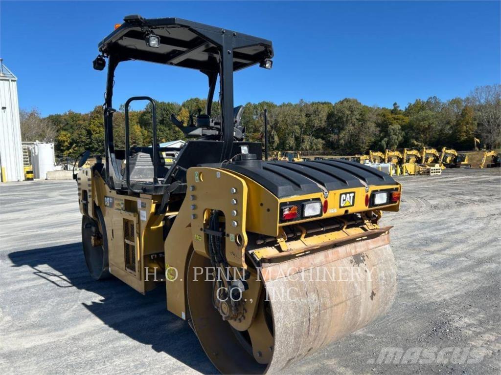  CB7 Půdní kompaktory