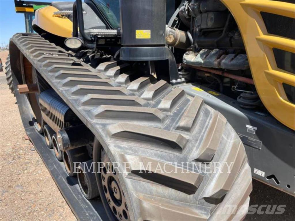Challenger MT875E Traktory
