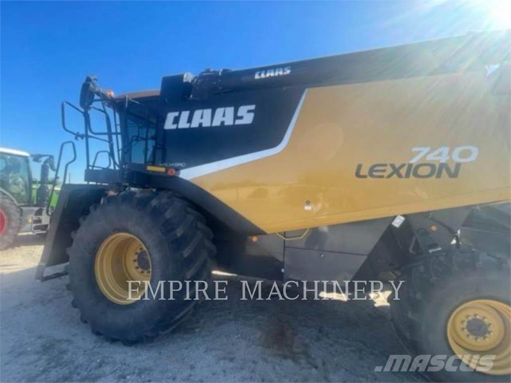 Claas LEXION 740 Stroje na sklizeň pícnin-příslušenství