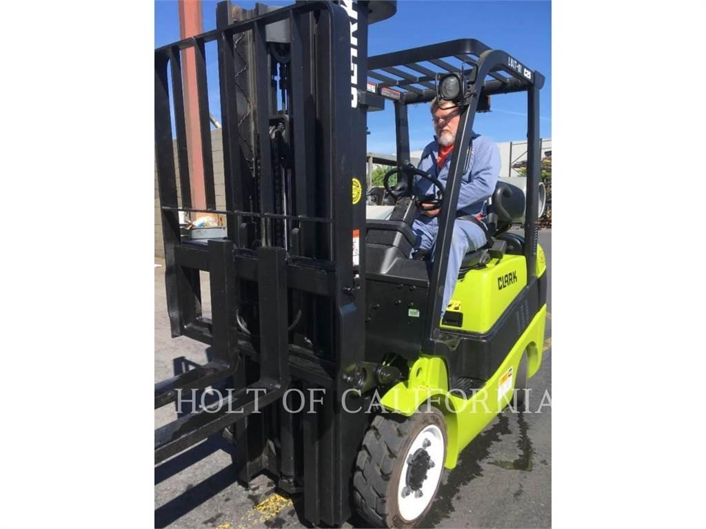 Clark C25C Další