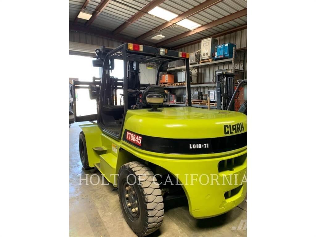 Clark C70D Dieselové vozíky