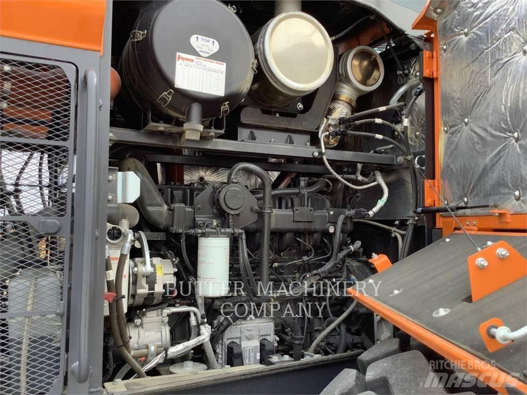 Doosan DL320-7 Kolové nakladače