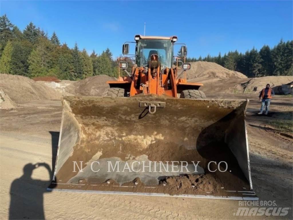 Doosan DL420-3 Kolové nakladače