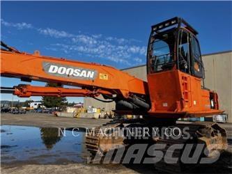 Doosan DX300LL Lesní traktory