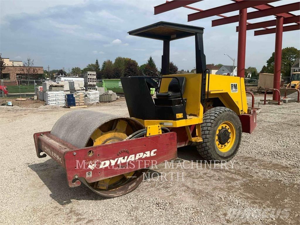 Dynapac CA151D Tahačové válce