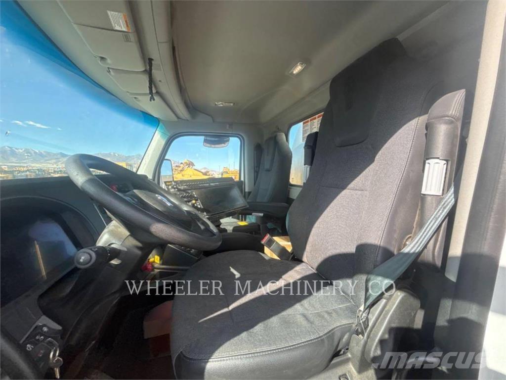  E.D. ETNYRE DIST 3500 Rozstřikovače asfaltu