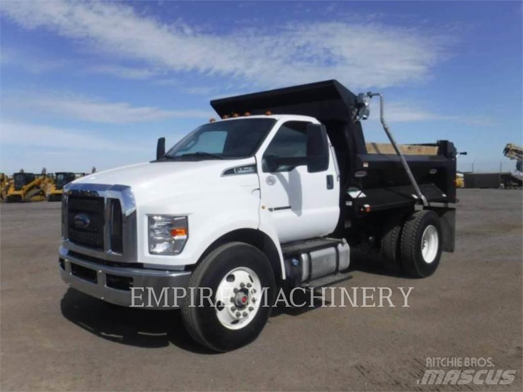 Ford / New Holland F750 Cisternové vozy