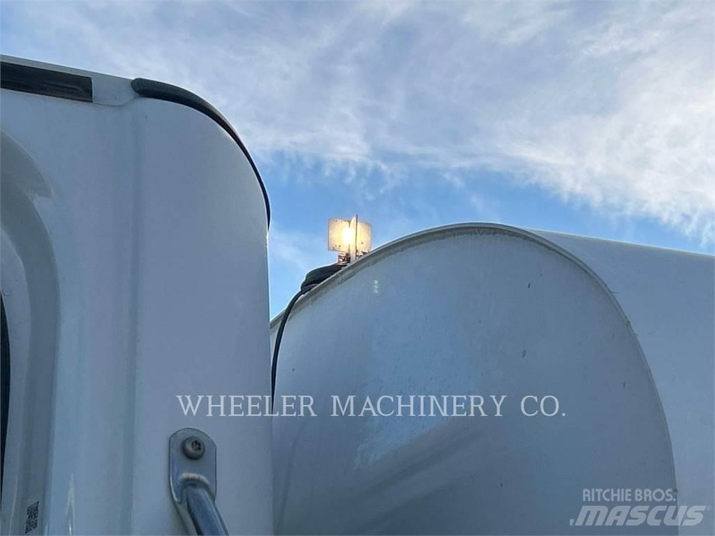 Freightliner WT4000 A Cisternové vozy