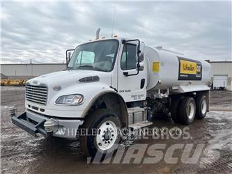 Freightliner WT4000 A Cisternové vozy