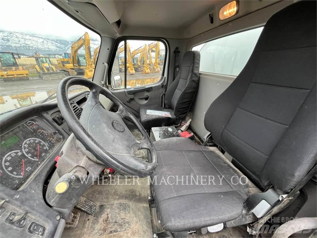 Freightliner WT4000 A Cisternové vozy