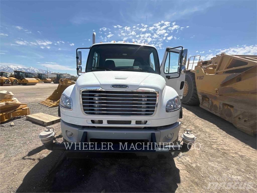 Freightliner WT4000 A Cisternové vozy